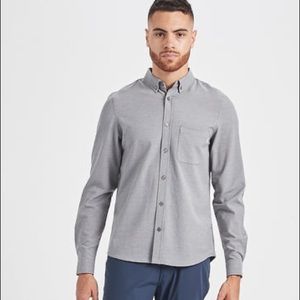 Vuori Long Sleeve Button Up Shirt Size L